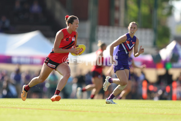 AFLW 2024 First Elimination Final - Fremantle v Essendon - A-55657276