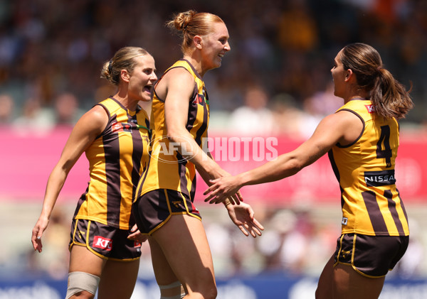 AFLW 2024 Second Qualifying Final - Hawthorn v Brisbane - A-55662850