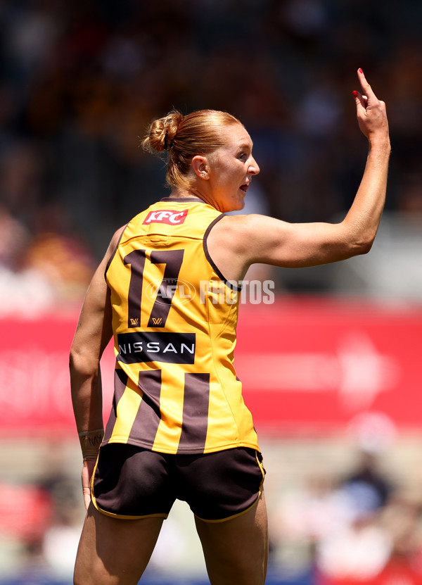 AFLW 2024 Second Qualifying Final - Hawthorn v Brisbane - A-55663746