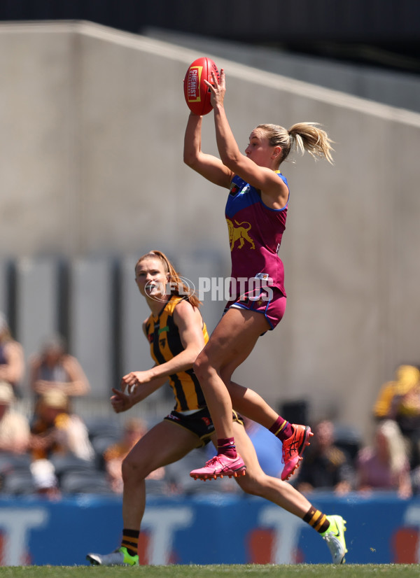 AFLW 2024 Second Qualifying Final - Hawthorn v Brisbane - A-55665972