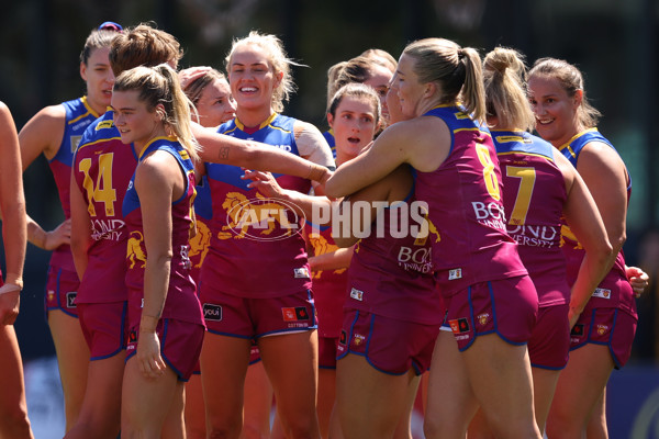 AFLW 2024 Second Qualifying Final - Hawthorn v Brisbane - A-55666028