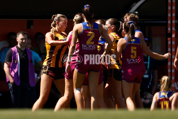 AFLW 2024 Second Qualifying Final - Hawthorn v Brisbane - A-55668822