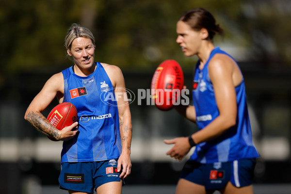 AFLW 2024 Training - North Melbourne 221124 - A-55748772