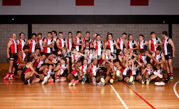 AFL 2025 Media - St Kilda Team Photo Day - A-56596984