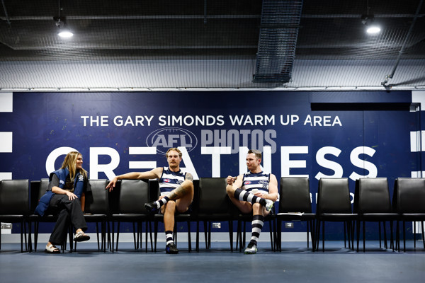 AFL 2025 Media - Geelong Team Photo Day - A-57531412