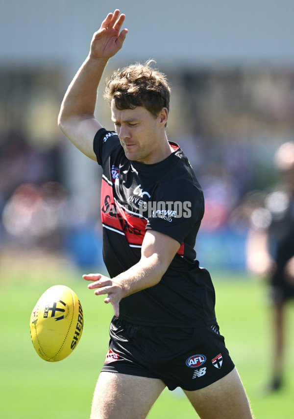 AFL 2025 AAMI Community Series - St Kilda v Port Adelaide - A-57621789