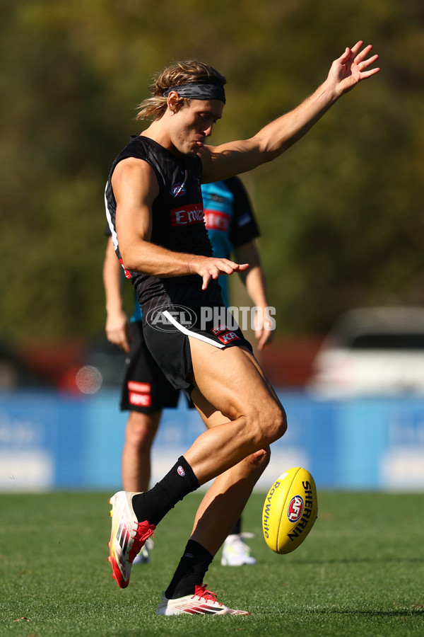 AFL 2025 Training - Collingwood 050325 - A-57665637