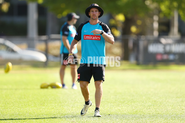 AFL 2025 Training - Collingwood 050325 - A-57668995