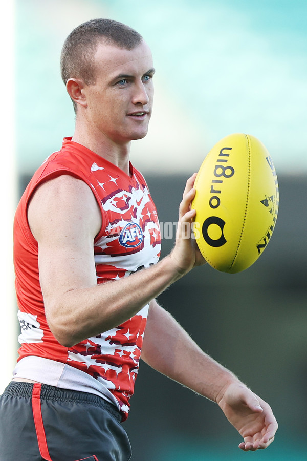 AFL 2025 Training - Sydney 050325 - A-57671179