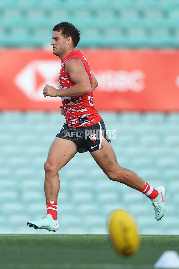 AFL 2025 Training - Sydney 050325 - A-57671743