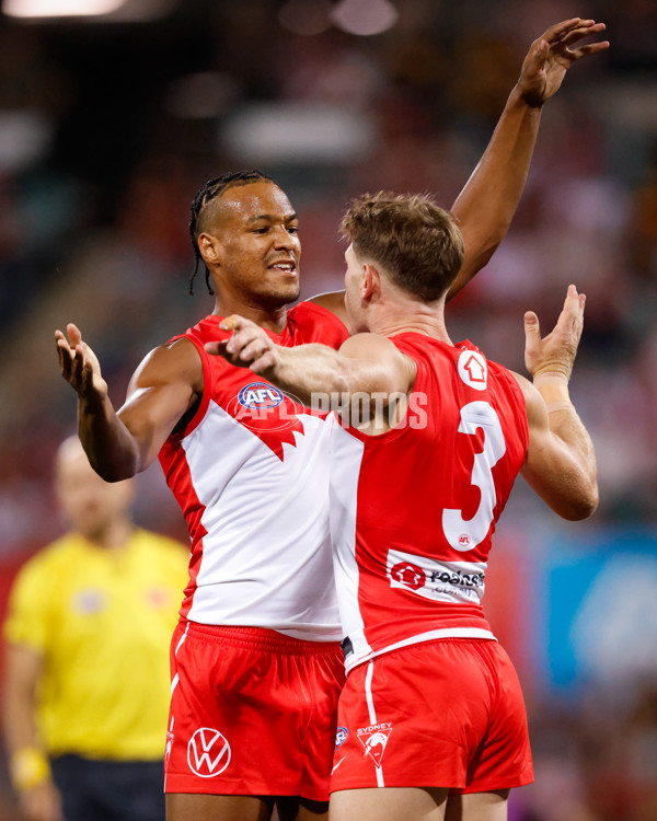AFL 2025 Opening Round - Sydney v Hawthorn - A-57677108