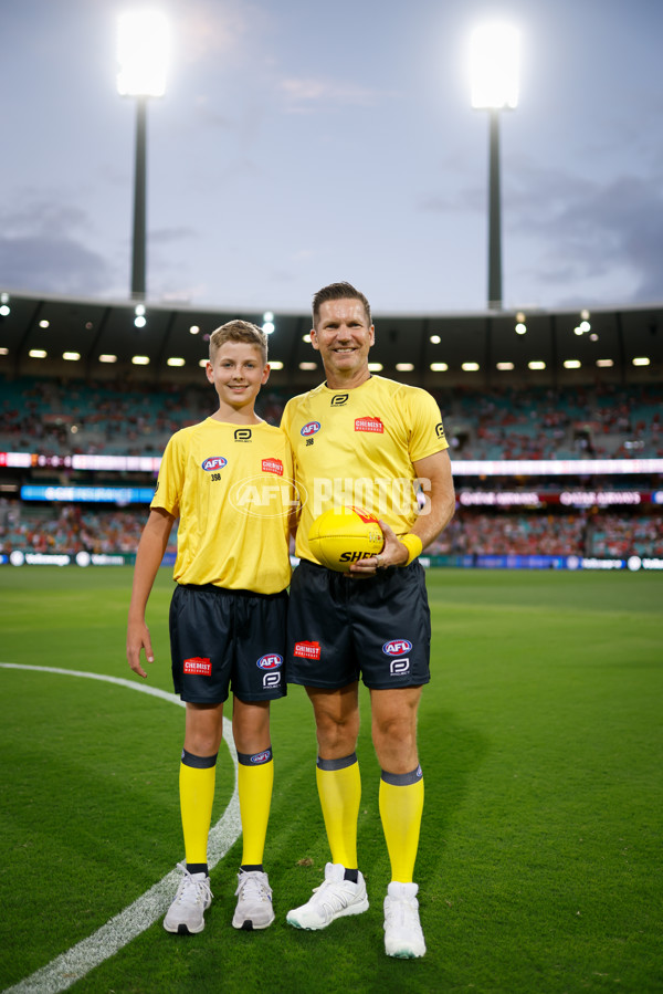 AFL 2025 Opening Round - Sydney v Hawthorn - A-57677499