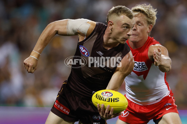 AFL 2025 Opening Round - Sydney v Hawthorn - A-57677504