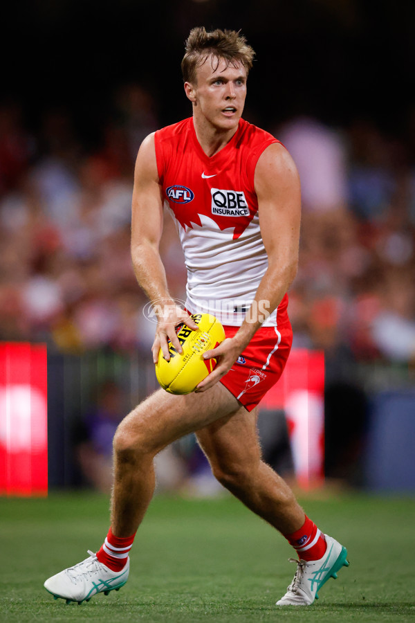 AFL 2025 Opening Round - Sydney v Hawthorn - A-57679867