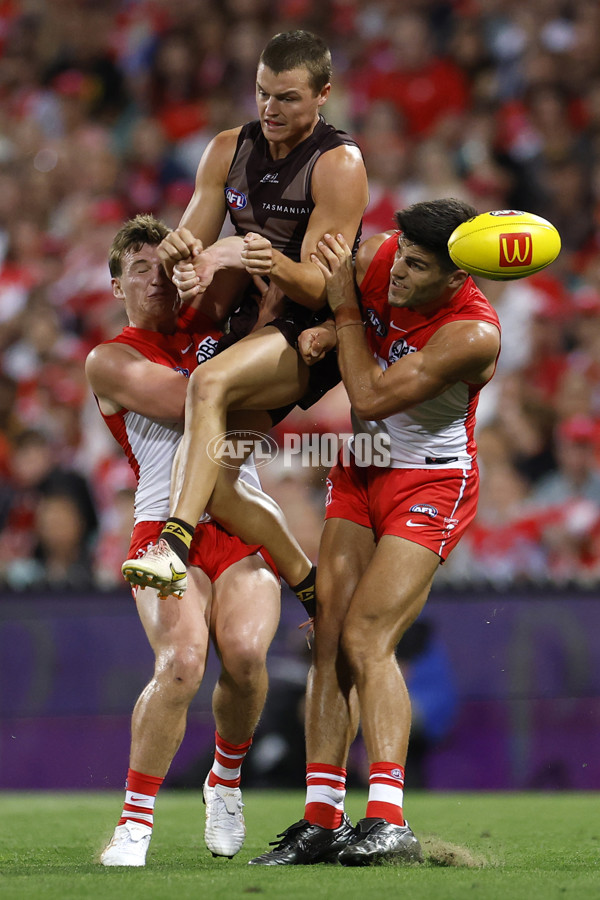AFL 2025 Opening Round - Sydney v Hawthorn - A-57682786