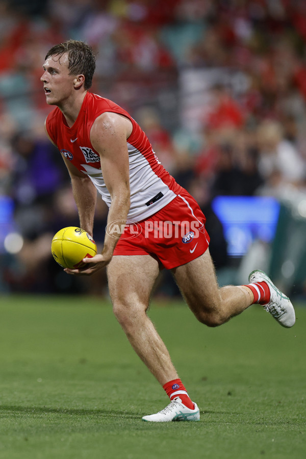 AFL 2025 Opening Round - Sydney v Hawthorn - A-57685337