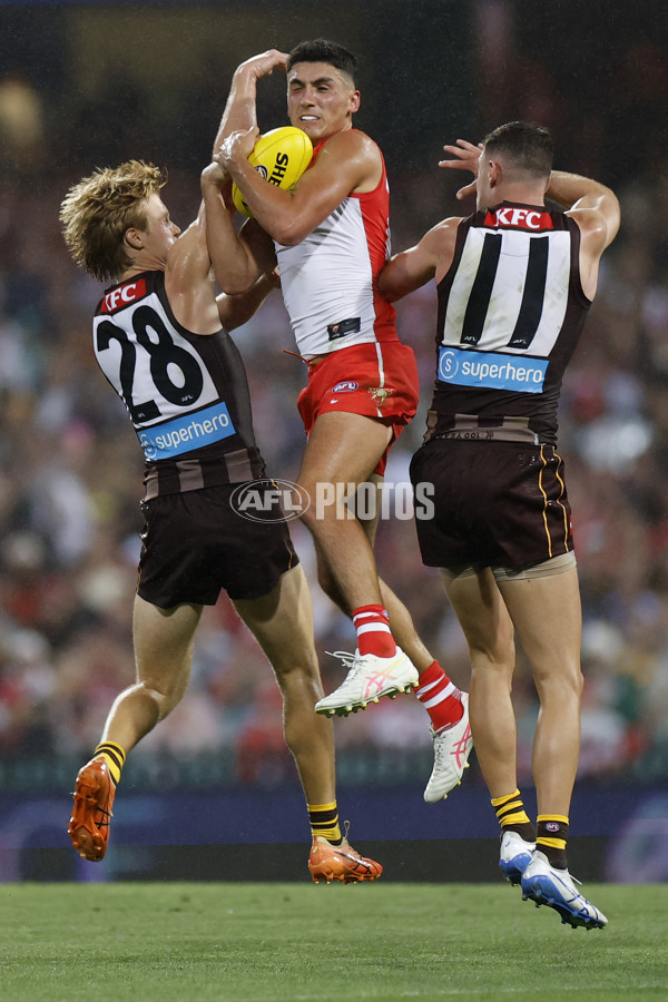 AFL 2025 Opening Round - Sydney v Hawthorn - A-57687488