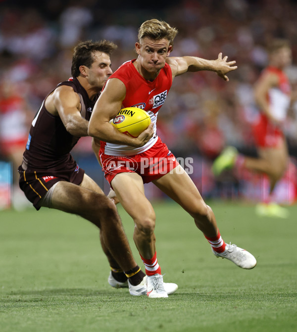 AFL 2025 Opening Round - Sydney v Hawthorn - A-57687514