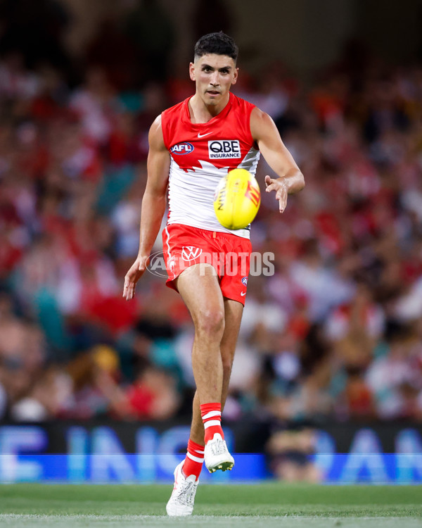AFL 2025 Opening Round - Sydney v Hawthorn - A-57690248