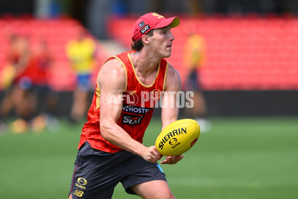 AFL 2025 Training - Gold Coast 110325 - A-57718231