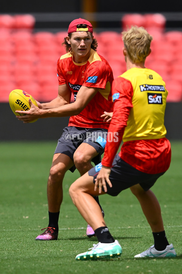 AFL 2025 Training - Gold Coast 110325 - A-57718928