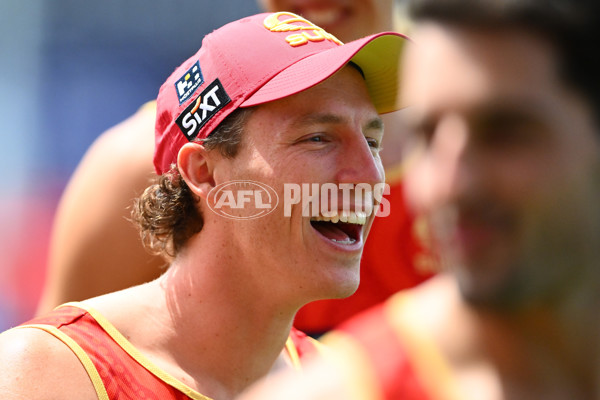 AFL 2025 Training - Gold Coast 110325 - A-57718939