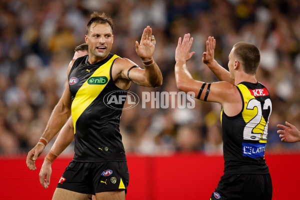 AFL 2025 Round 01 - Richmond v Carlton - A-57759778