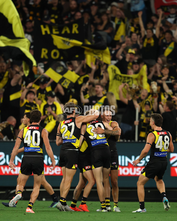 AFL 2025 Round 01 - Richmond v Carlton - A-57761883