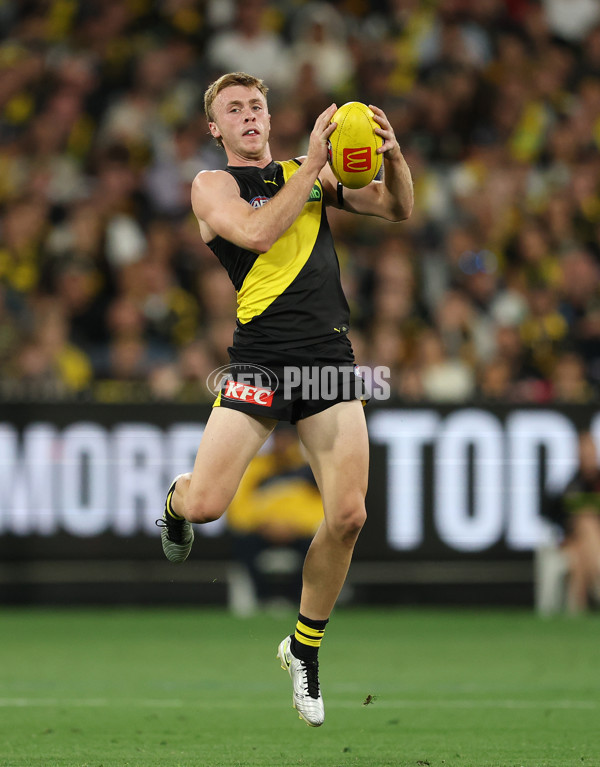 AFL 2025 Round 01 - Richmond v Carlton - A-57764950
