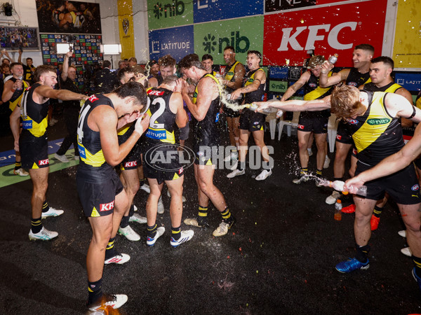 AFL 2025 Round 01 - Richmond v Carlton - A-57764985