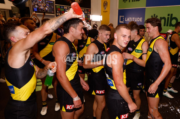 AFL 2025 Round 01 - Richmond v Carlton - A-57764989