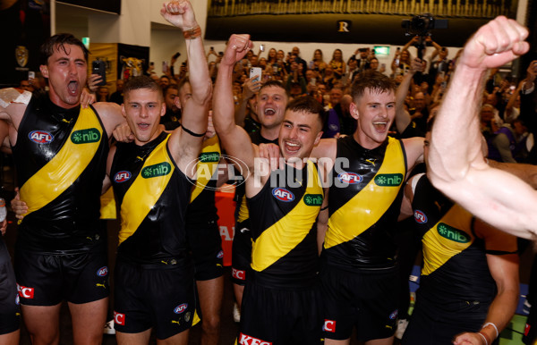 AFL 2025 Round 01 - Richmond v Carlton - A-57764990