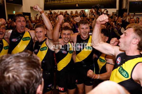 AFL 2025 Round 01 - Richmond v Carlton - A-57764991