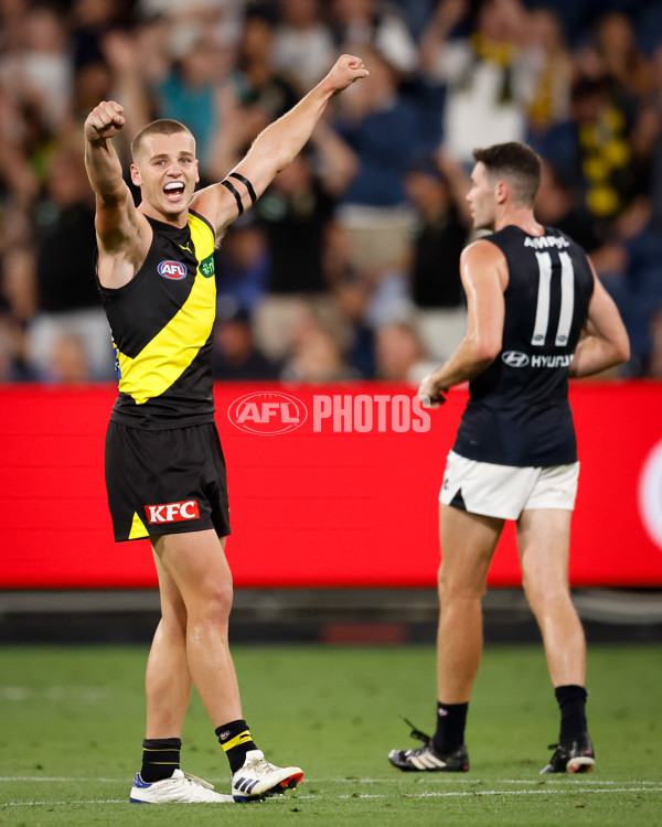 AFL 2025 Round 01 - Richmond v Carlton - A-57765008