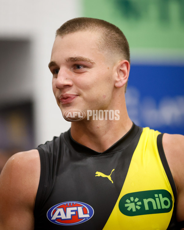 AFL 2025 Round 01 - Richmond v Carlton - A-57765013