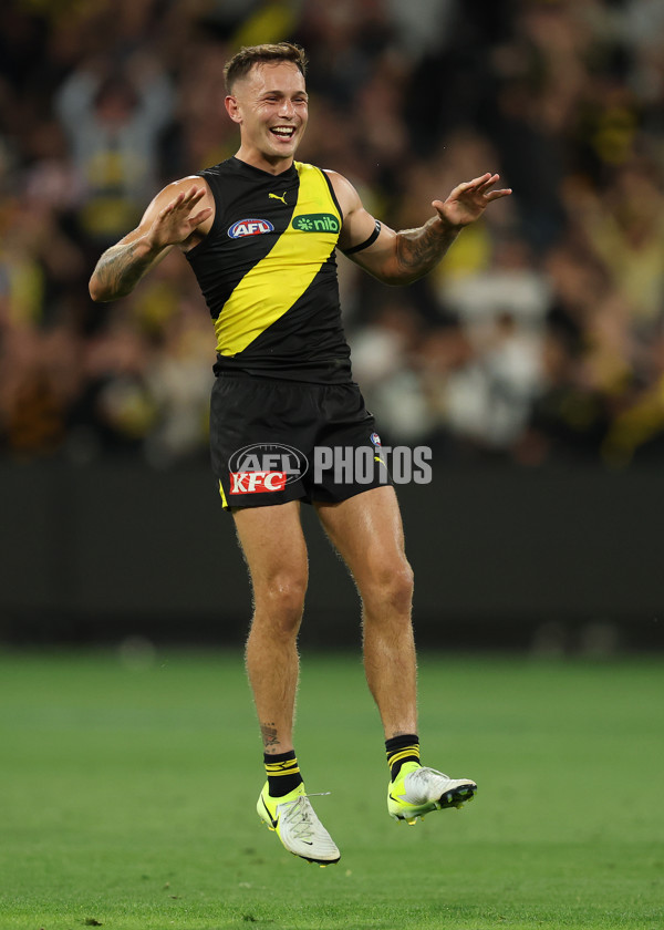 AFL 2025 Round 01 - Richmond v Carlton - A-57765751