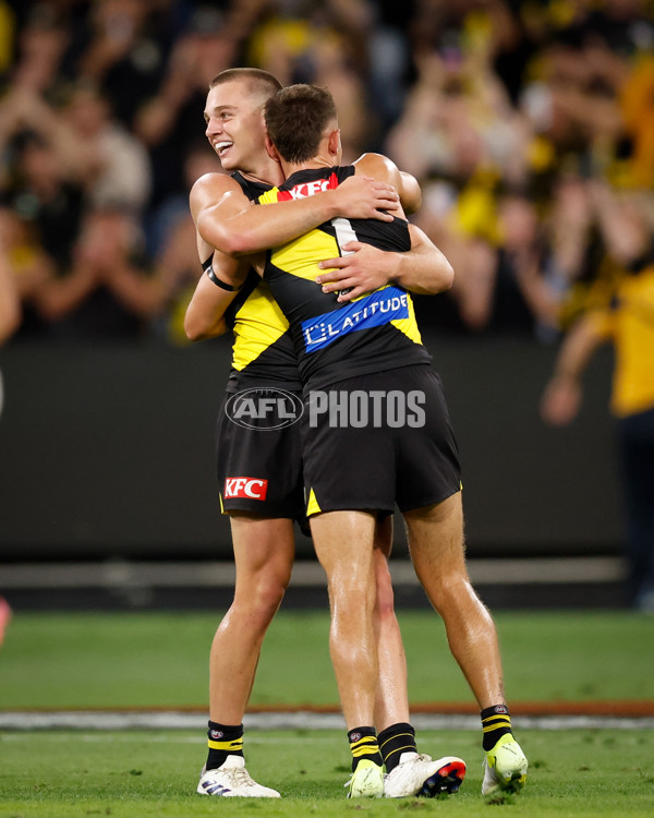 AFL 2025 Round 01 - Richmond v Carlton - A-57766862