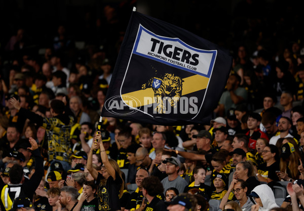 AFL 2025 Round 01 - Richmond v Carlton - A-57766923