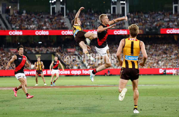 AFL 2025 Round 01 - Hawthorn v Essendon - A-57777133