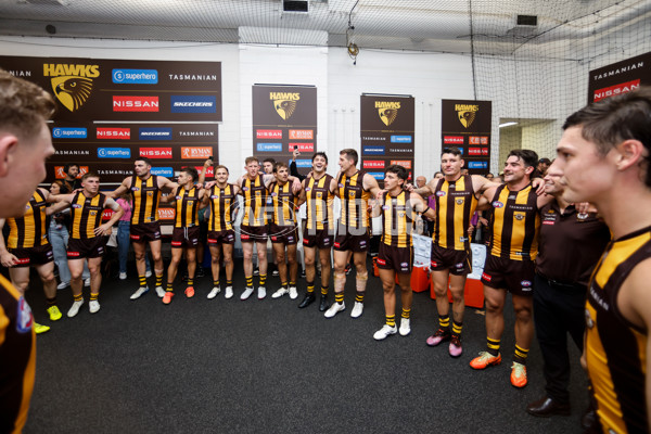 AFL 2025 Round 01 - Hawthorn v Essendon - A-57779447