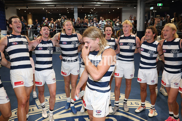 AFL 2025 Round 01 - Geelong v Fremantle - A-57795262