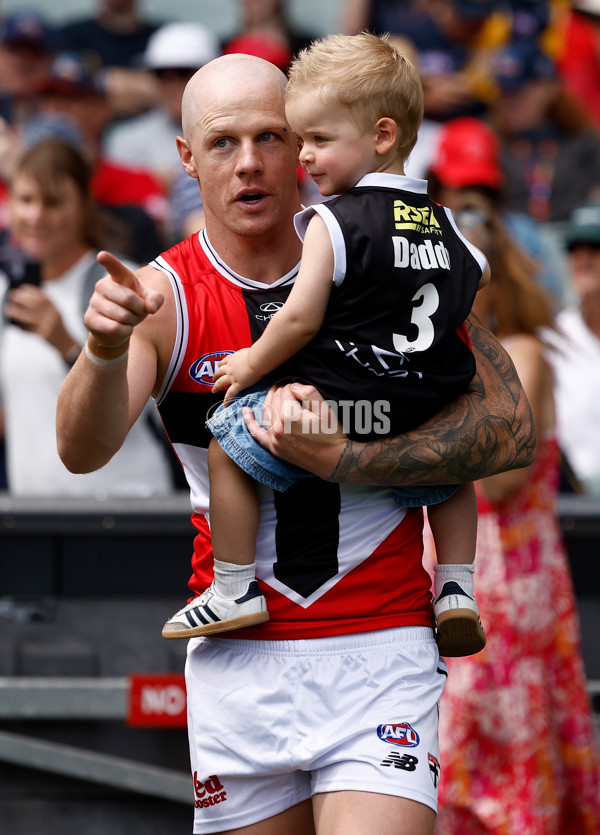 AFL 2025 Round 01 - Adelaide v St Kilda - A-57828974