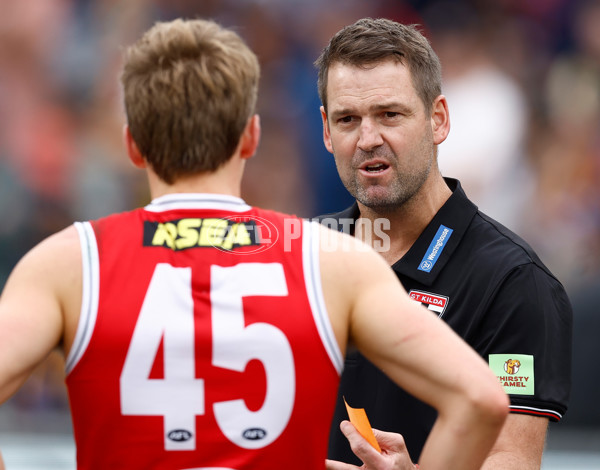 AFL 2025 Round 01 - Adelaide v St Kilda - A-57834516