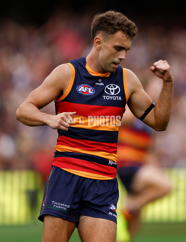 AFL 2025 Round 01 - Adelaide v St Kilda - A-57836000
