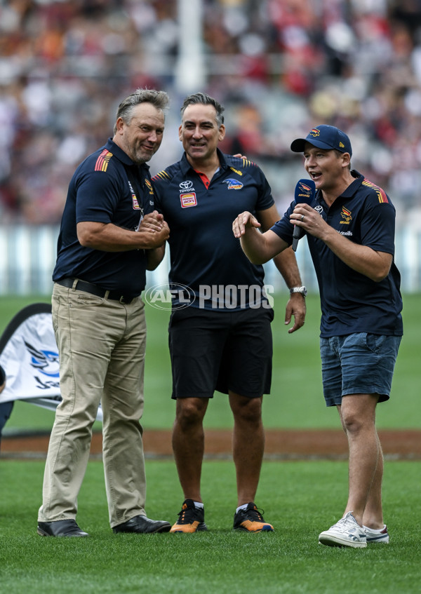 AFL 2025 Round 01 - Adelaide v St Kilda - A-57842930