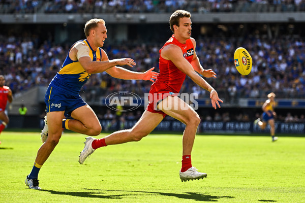 AFL 2025 Round 01 - West Coast v Gold Coast - A-57842982