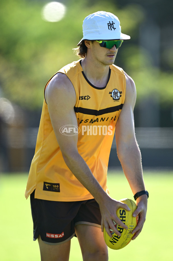 AFL 2025 Training - Hawthorn 180325 - A-57855914