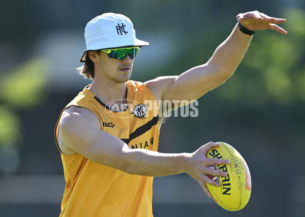 AFL 2025 Training - Hawthorn 180325 - A-57855915