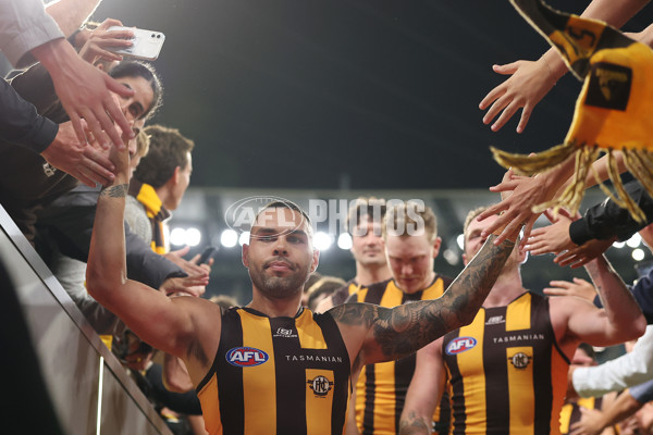 AFL 2025 Round 02 - Carlton v Hawthorn - A-57971919