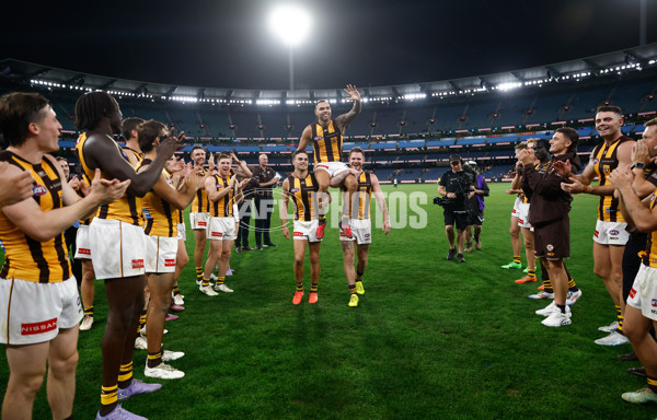 AFL 2025 Round 02 - Carlton v Hawthorn - A-57971937